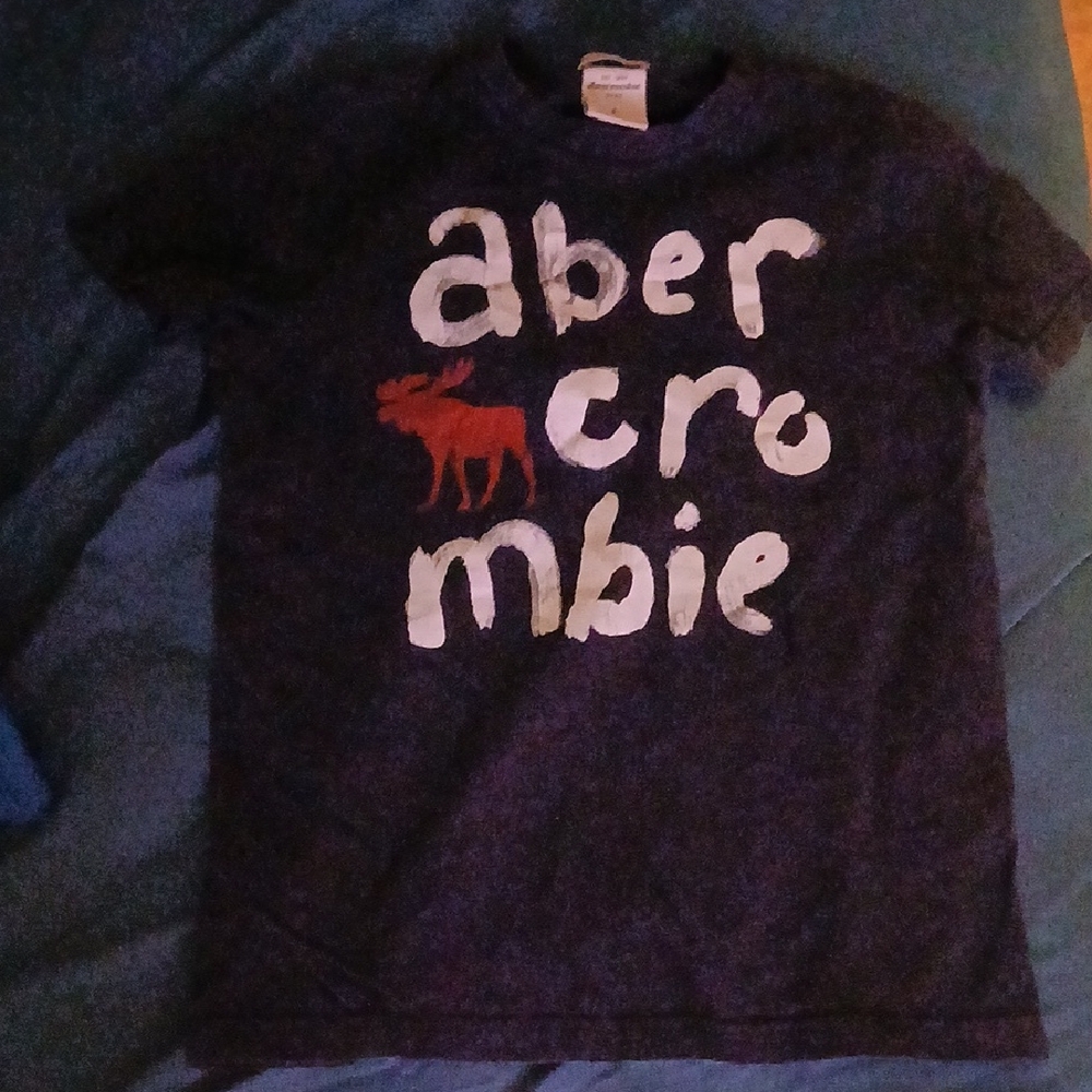 Abercrombie & Fitch Kids Blue Tee with Red Moose
